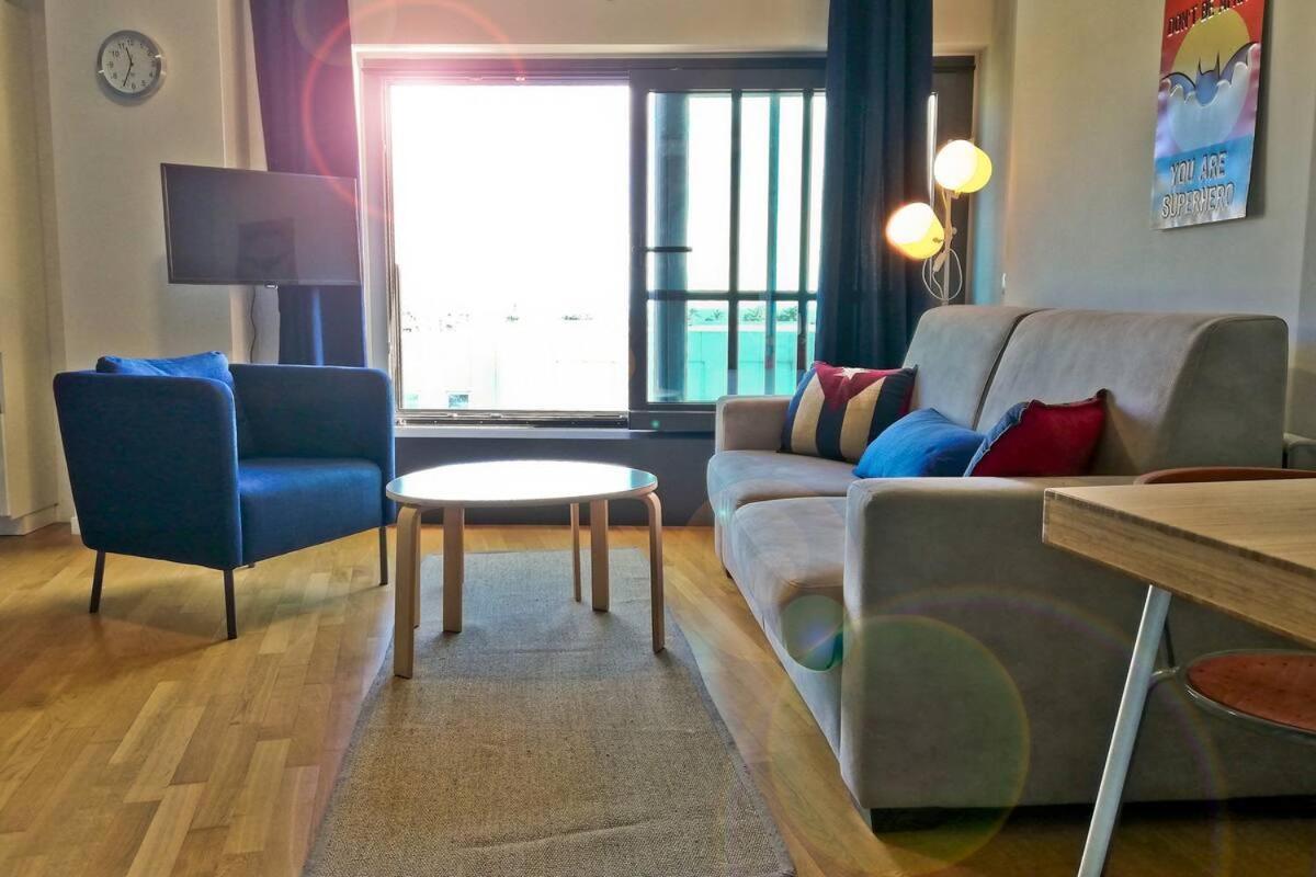 Modern & Bright Flat - 2 Min From The Sea Apartamento Savona Exterior foto