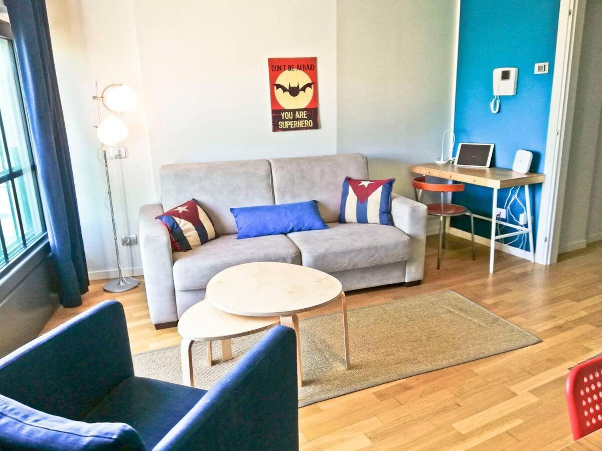 Modern & Bright Flat - 2 Min From The Sea Apartamento Savona Exterior foto