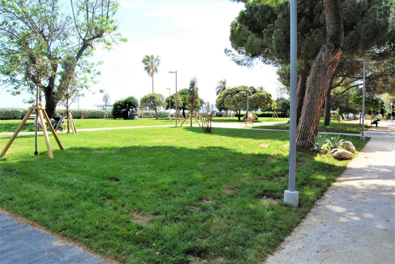 Modern & Bright Flat - 2 Min From The Sea Apartamento Savona Exterior foto