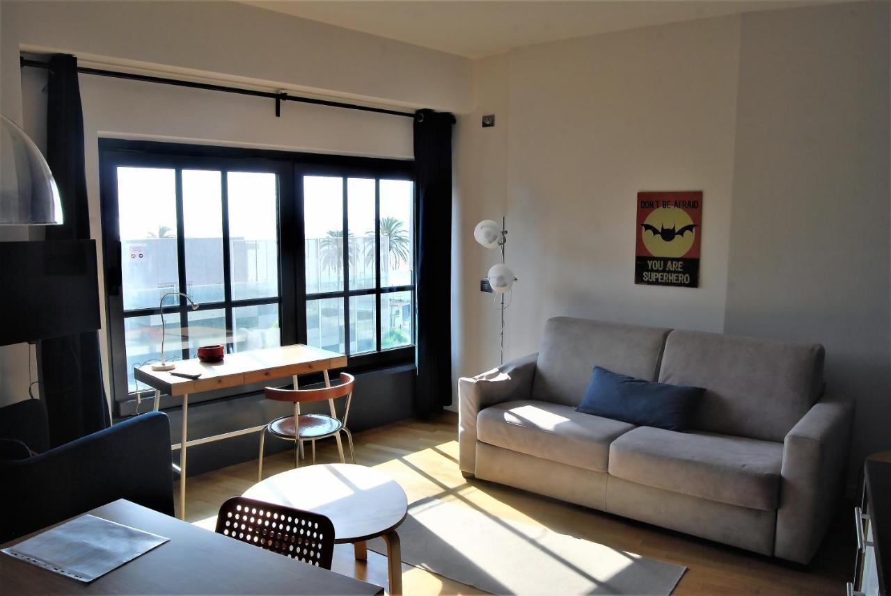 Modern & Bright Flat - 2 Min From The Sea Apartamento Savona Exterior foto