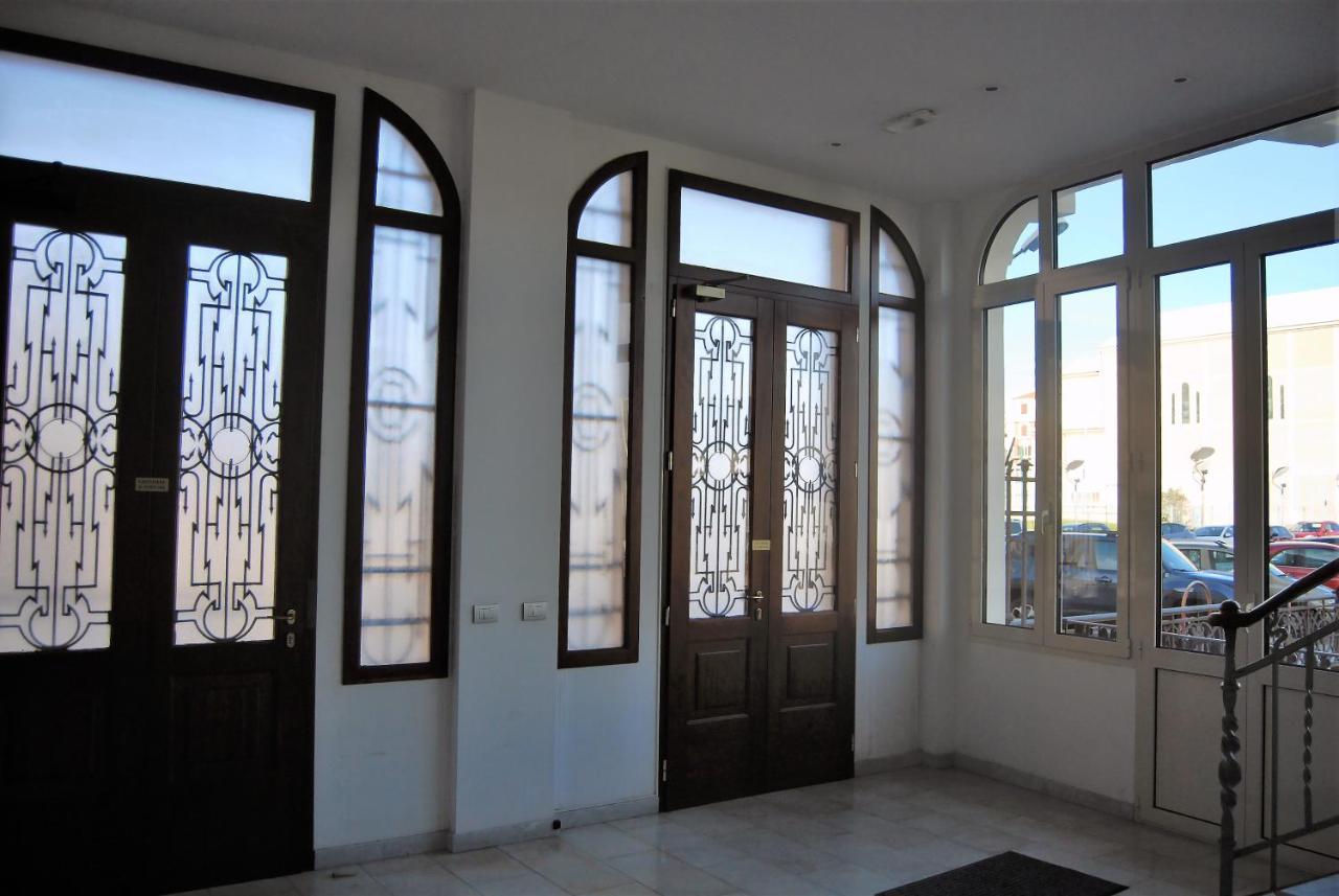 Modern & Bright Flat - 2 Min From The Sea Apartamento Savona Exterior foto