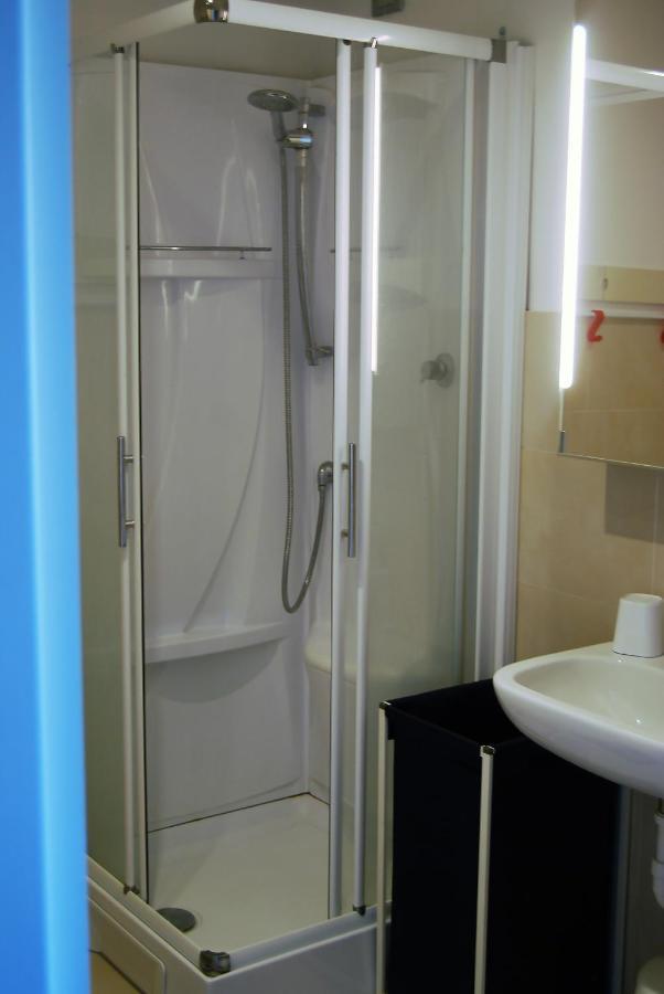 Modern & Bright Flat - 2 Min From The Sea Apartamento Savona Exterior foto
